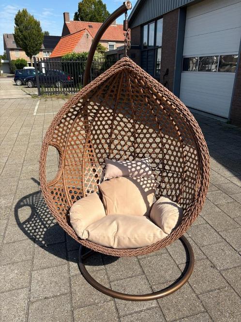 Rijoka Hangstoel Eggy Rope Schommelstoel – Luxe Rattan, Huis en Inrichting, Stoelen, Gebruikt, Eén, Ophalen