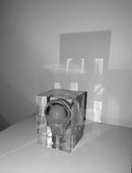Vintage Lucite Pop Art gloeilamp sculptuur  Pierre Giraudon, Antiek en Kunst, Ophalen