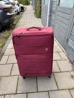 Rode ANWB Koffer met wielen en slot, Sieraden, Tassen en Uiterlijk, Koffers, Gebruikt, 45 tot 55 cm, Slot, Zacht kunststof