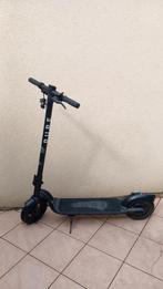 Pure E-step, Fietsen en Brommers, Steps, Ophalen, Zo goed als nieuw, Elektrische step (E-scooter)
