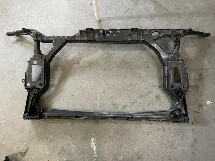 Audi A4 Voorfront 8k0805594C, Auto-onderdelen, Carrosserie en Plaatwerk, Bumper, Gebruikt, Ophalen of Verzenden