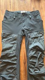 Fjallraven Keb Curved W, short, Ophalen of Verzenden, Zo goed als nieuw, Kleding
