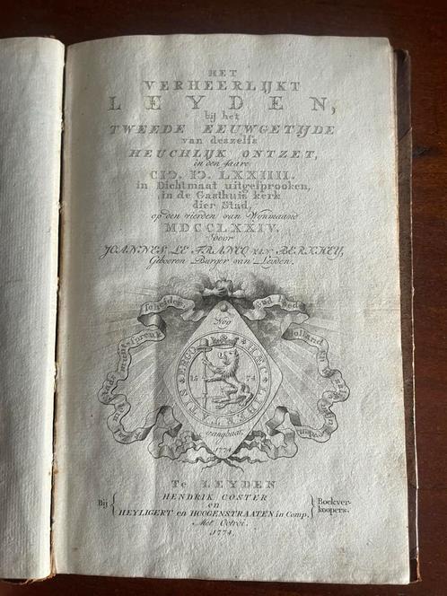 Het Verheerlijkt Leyden (1774), Antiek en Kunst, Antiek | Boeken en Bijbels, Ophalen of Verzenden
