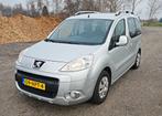 Peugeot Partner 1.6 16V 88KW Tepee 7PL 2010 Grijs, Auto's, Voorwielaandrijving, 1380 kg, Zwart, 4 cilinders