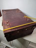 K529 VINTAGE jaren 60 lederen koffer om goede staat, Sieraden, Tassen en Uiterlijk, Koffers, 60 tot 70 cm, 2e hands, Gebruikt