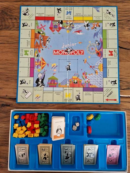 Junior Monopoly - Compleet Spel, Hobby en Vrije tijd, Gezelschapsspellen | Bordspellen, Gebruikt, Drie of vier spelers, Ophalen of Verzenden