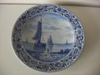 Makkum Tichelaar keramiek schaal jr.1880. Botters op zee., Ophalen of Verzenden