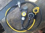 Mares MR12 automaten set met Suunto octopus computer, Watersport en Boten, Duiken, Ophalen of Verzenden, Zo goed als nieuw, Duikcomputer