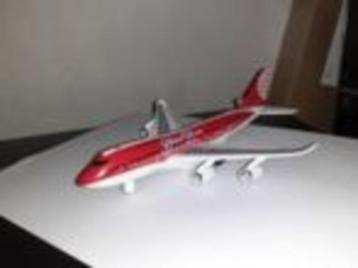Boeing 747 Global reach rood met licht en geluid (18x16 cm)  beschikbaar voor biedingen