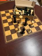 schaken schaakspel schaakbord schaakstuken schaaktafel, Huis en Inrichting, Ophalen of Verzenden, Zo goed als nieuw, Hout, Minder dan 50 cm