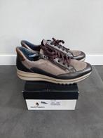 Nieuw! Hush Puppies Sneakers Maat 41, Bruin, Nieuw, Ophalen of Verzenden, Sneakers of Gympen