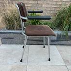 Set van 4 Gispen 1235 vintage stoelen met armleggers., Huis en Inrichting, Stoelen, Ophalen, Gebruikt, Bruin, Vier