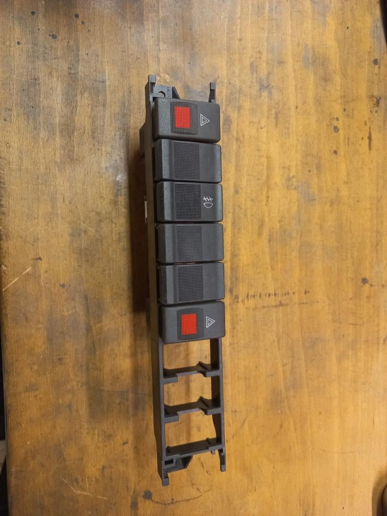 Schakelaar Paneel Audi 100, Auto-onderdelen, Dashboard en Schakelaars, Ophalen of Verzenden, Gebruikt, Universele onderdelen