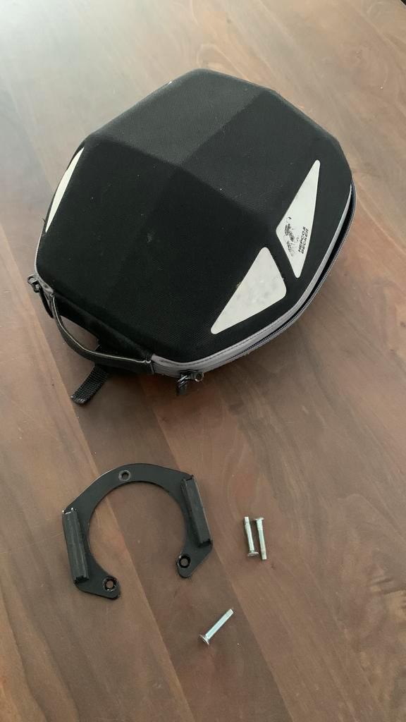 Tank tas Suzuki SV  650 met tankring!, Motoren, Accessoires | Koffers en Tassen, Gebruikt, Ophalen