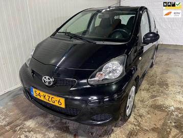 Toyota Aygo 1.0-12V Comfort Zeer netjes beschikbaar voor biedingen