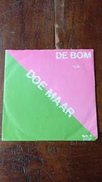 doe maar     de bom    skunk  man o man, Gebruikt, 7 inch, Ophalen of Verzenden, EP