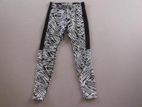 nieuwe Nike Just do it. zwart / witte sportbroek, mt M/38, Kleding | Dames, Sportkleding, Nieuw, Maat 38/40 (M), Zwart, Verzenden