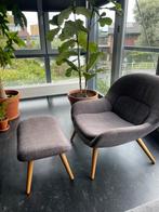Scandinavisch design fauteuil Bolia met voetenbank, Huis en Inrichting, Fauteuils, Ophalen of Verzenden, Zo goed als nieuw, Stof