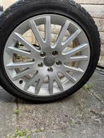 Audi A3 winterbanden (Vredestein) op lichtmetalen velgen, Ophalen, 17 inch, Winterbanden, 225 mm