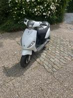 Piaggio zip 4t 50cc, Fietsen en Brommers, Scooters | Piaggio, Ophalen of Verzenden, Zo goed als nieuw, Zip