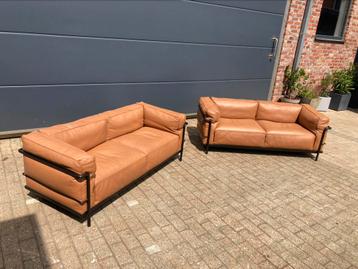 2x originele Cassina Le Corbusier Lc3 Camel/Black ZGAN!! beschikbaar voor biedingen
