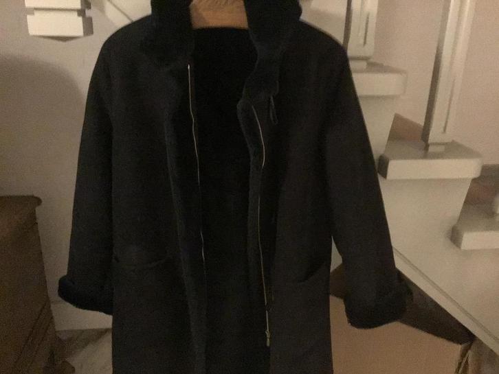 Zwarte Basler jas, Kleding | Dames, Jassen | Winter, Zo goed als nieuw, Zwart, Ophalen of Verzenden