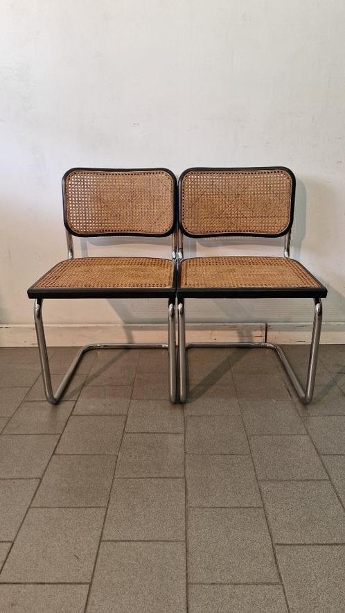 2x Cesca Breuer Thonet buisframe stoel zwart Rotan webbing, Huis en Inrichting, Stoelen, Gebruikt, Twee, Hout, Metaal, Riet of Rotan