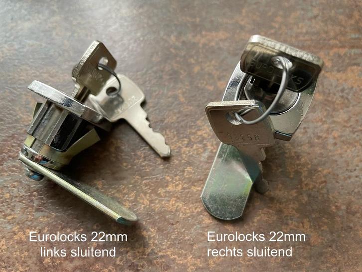 Verschillende postkast espagnolet oftewel postkluis sloten, Doe-het-zelf en Verbouw, Hang- en Sluitwerk, Zo goed als nieuw, Slot