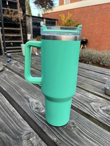 Stanleycup Stijl Isolatiebeker - Mint Groen beschikbaar voor biedingen