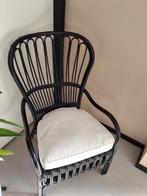 Rotan stoel, Huis en Inrichting, Stoelen, Zwart, Riet of Rotan, Ophalen of Verzenden, Zo goed als nieuw