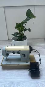 Borletti naaimachine, Hobby en Vrije tijd, Naaimachines en Toebehoren, Ophalen of Verzenden, Gebruikt