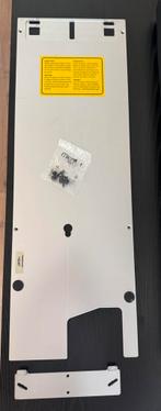 Beosound 9000 vertical wall bracket / muurbeugel set, Ophalen of Verzenden, Zo goed als nieuw, Bang & Olufsen