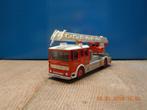 AEC turnable fire engine.  Model van het merk corgi toys. Vo, Corgi, Bus of Vrachtwagen, Zo goed als nieuw, Ophalen