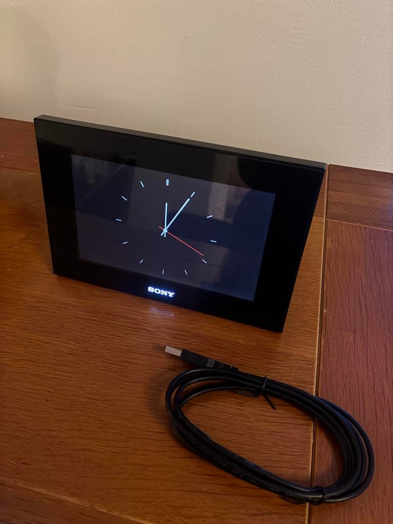 Digital photoframe, Audio, Tv en Foto, Fotografie | Digitale fotolijsten, Ophalen of Verzenden, Zo goed als nieuw, Kleiner dan 8 inch