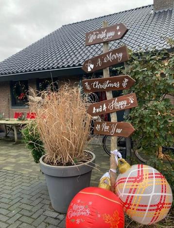 Wegwijzers Kerst Kerstmis feestdagen oud en nieuw beschikbaar voor biedingen