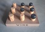 Decoratie spel 'tic tac toe' van wijnkurken, Hobby en Vrije tijd, Gezelschapsspellen | Bordspellen, Een of twee spelers, Ophalen of Verzenden