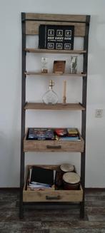 Houten wandrek met lades, Ophalen, 50 tot 100 cm, Zo goed als nieuw, Metaal