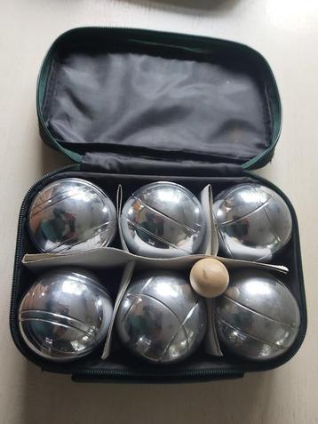 Jeu de Boules set beschikbaar voor biedingen