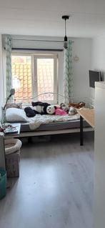Spijlen bed 90x200 met lattenbodem en eventueel matras, Ophalen of Verzenden