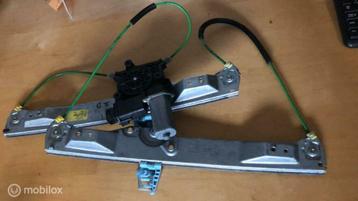 Raammechanisme linksachter elektrisch 541613212 beschikbaar voor biedingen