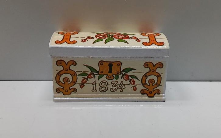Lundby (speelgoed) kist,Kijk,Kies en Koop!, Verzamelen, Poppenhuizen en Toebehoren, Gebruikt, Gebruiksvoorwerp, Ophalen of Verzenden