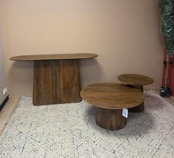 Side Table LivingFurn | Mangohout beschikbaar voor biedingen