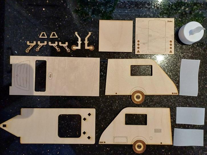 Sinterklaascadeau Zelfbouwpakket Kip Shelter, Hobby en Vrije tijd, Modelbouw | Auto's en Voertuigen, Nieuw, Overige typen, Groter dan 1:32