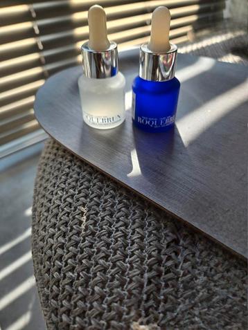 Roquebrun set face serum Light en Dark  beschikbaar voor biedingen