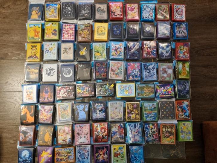 Sealed Japanse en USA officiele pokemon sleeves, Hobby en Vrije tijd, Verzamelkaartspellen | Pokémon, Nieuw, Sleeves of Kaarthoesjes