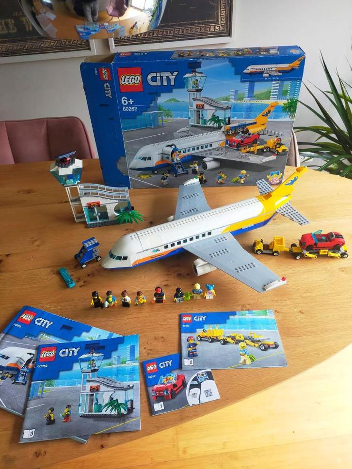 LEGO City 60262 - Passagiersvliegtuig, Kinderen en Baby's, Speelgoed | Duplo en Lego, Gebruikt, Lego, Complete set, Ophalen of Verzenden