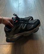 New Balance 9060 Black / Castlerock – maat 39,5, Kleding | Dames, Schoenen, Zwart, New Balance, Ophalen of Verzenden, Sneakers of Gympen