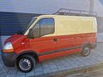 Renault Master T28 2.5 dCi L1H1 Trekhaak imperial NAP nieuwe, Auto's, Voorwielaandrijving, 1780 kg, 101 pk, Gebruikt