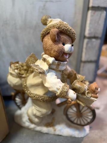 Kerstbeelden met beertjes, 3 stuks, niet klein van stuk beschikbaar voor biedingen