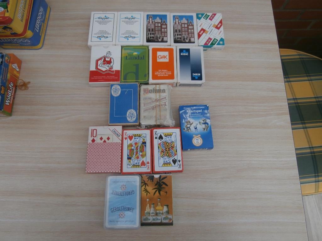 lot 21 boeken speelkaarten, Verzamelen, Speelkaarten, Jokers en Kwartetten, Ophalen of Verzenden, Zo goed als nieuw, Speelkaart(en)